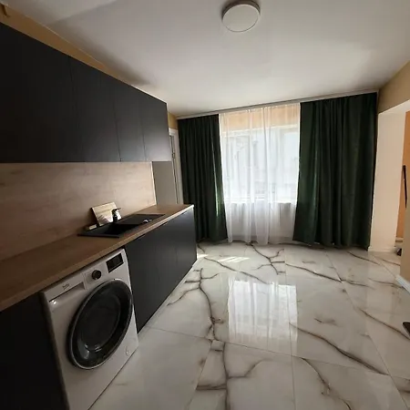 2 Curte Parcare Privata Centru Apartment *